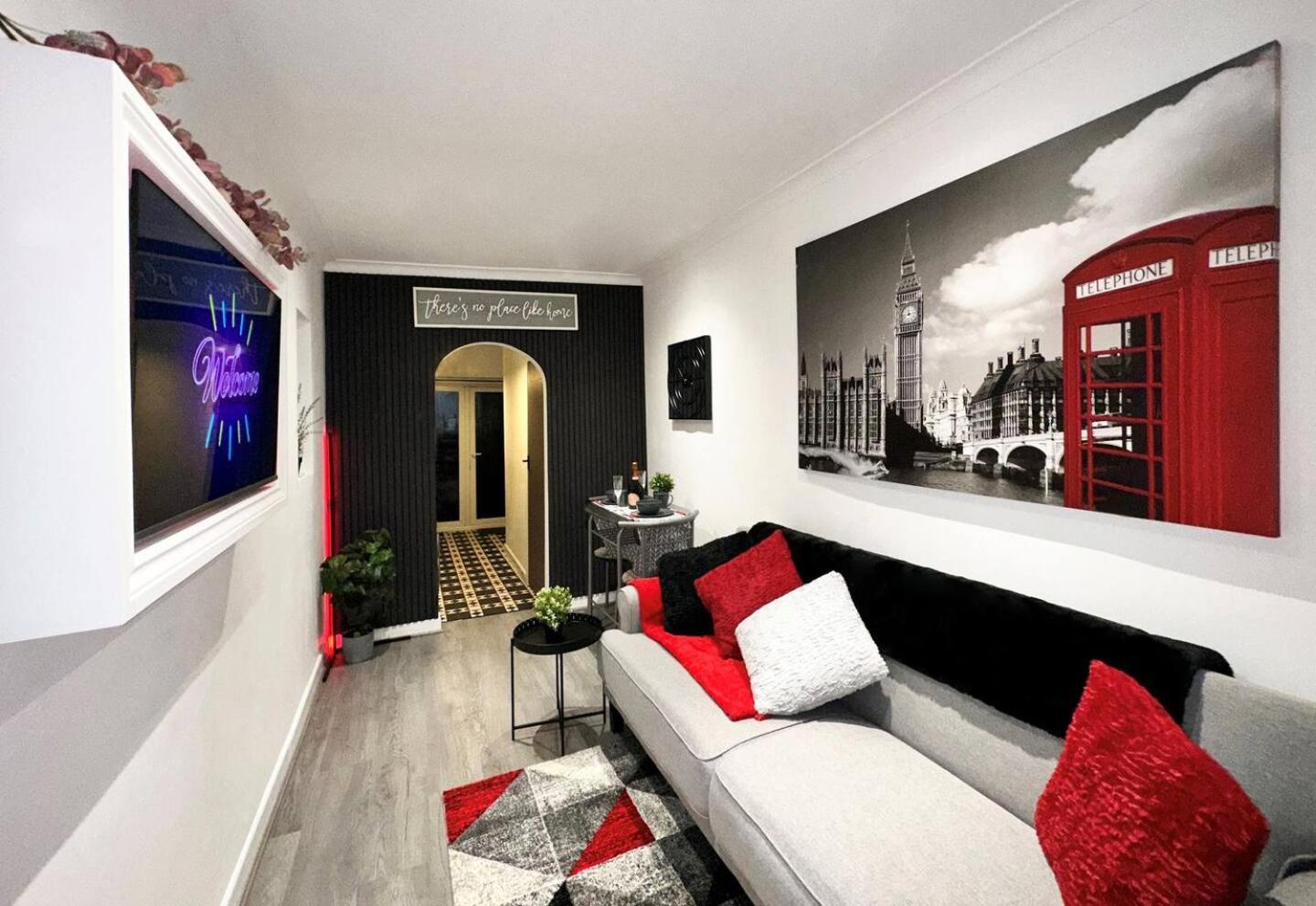 Boutique Backyard Bungalow - Brimsdown Enfield Buitenkant foto